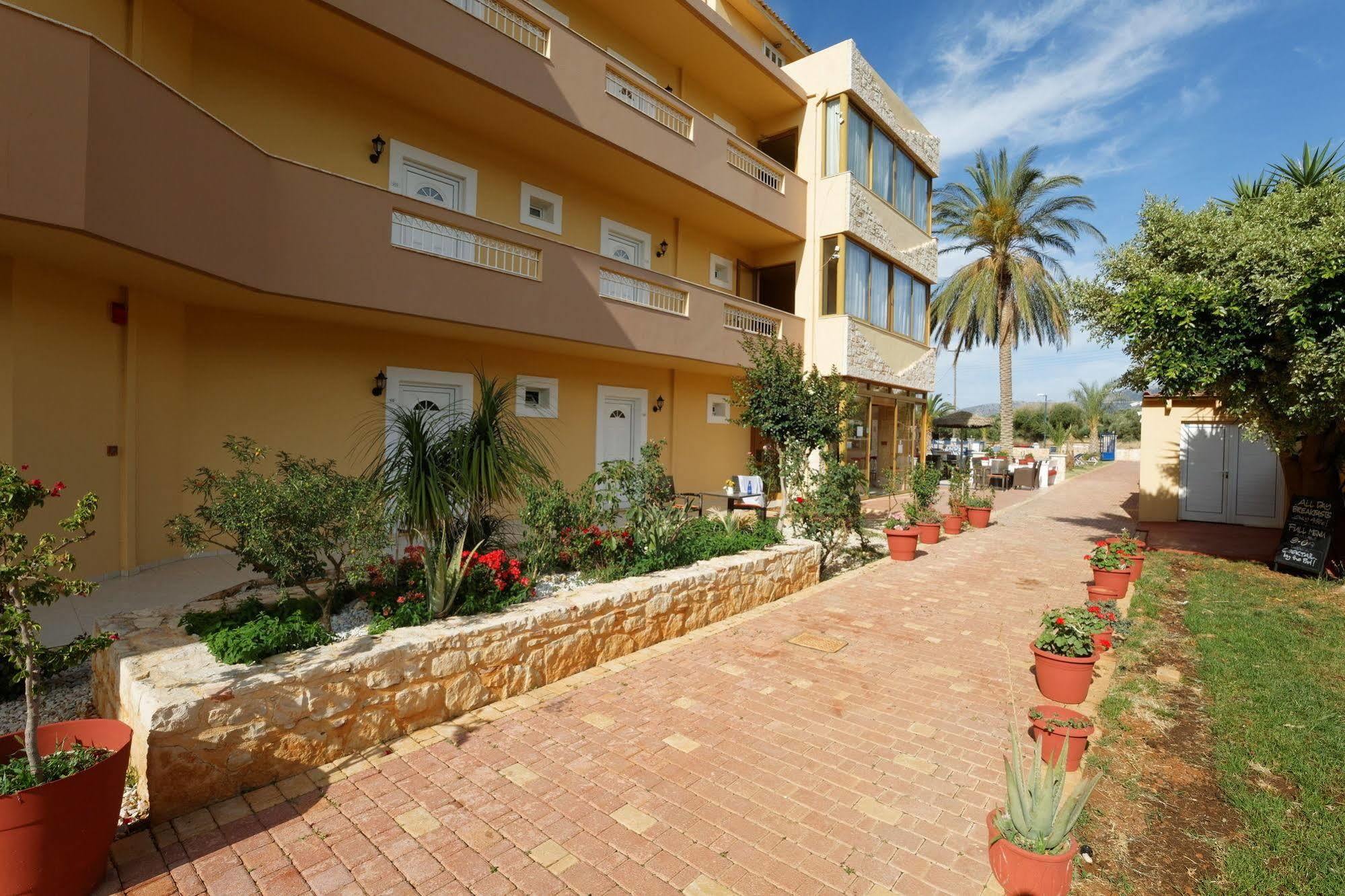 Danelis Studios & Apartments Malia  Exterior photo